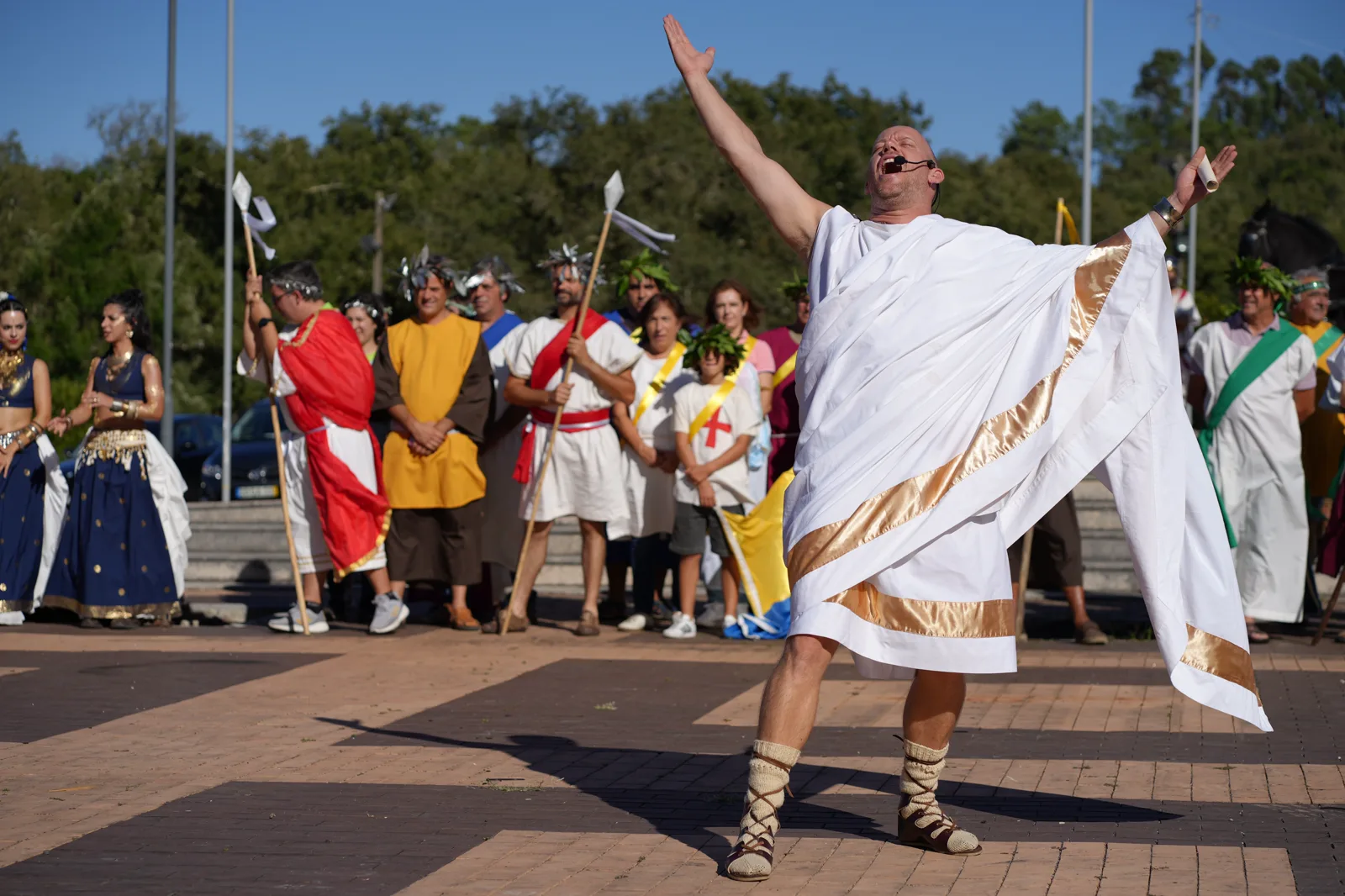 Legionários romanos durante a recriação histórica